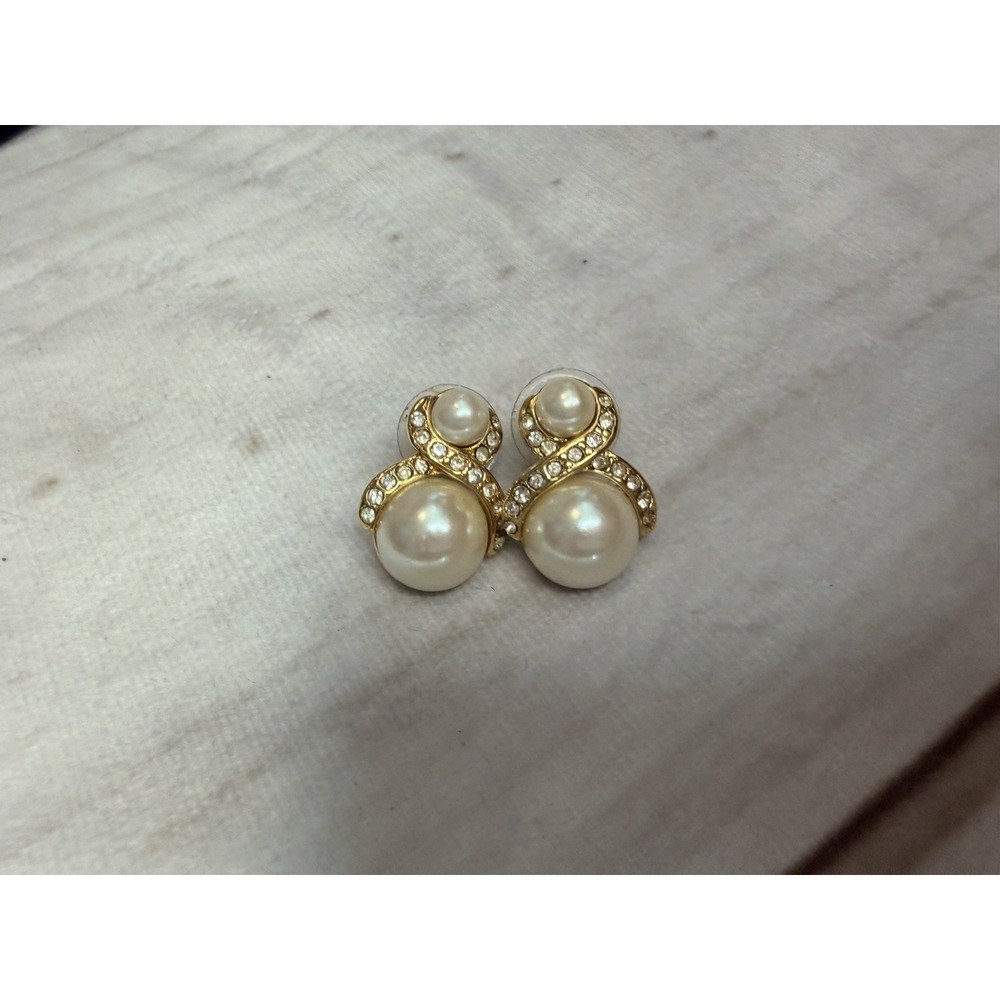 Vintage Gold Tone Faux Pearl Rhinestone Swirl Statement Stud Earrings‎ Elegant